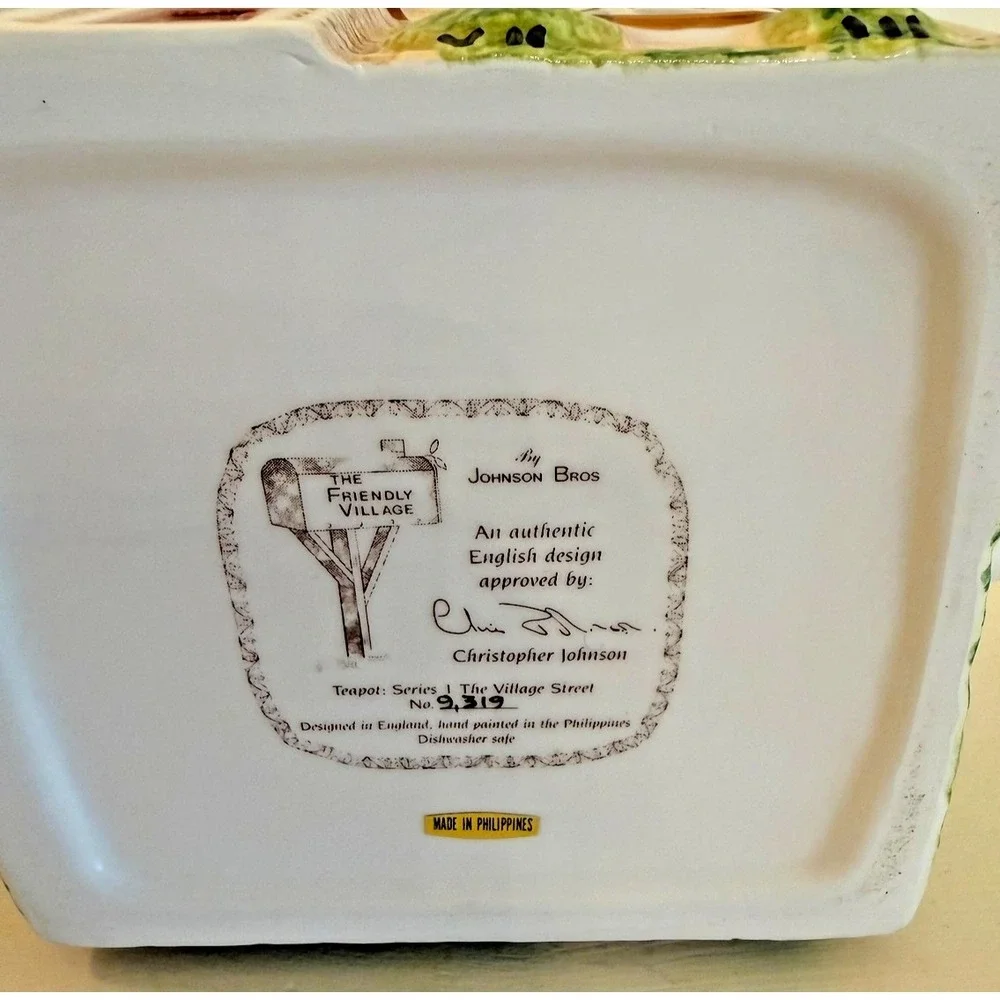 Johnson‎ Bros Vintage English House Teapot From The Friendly Village